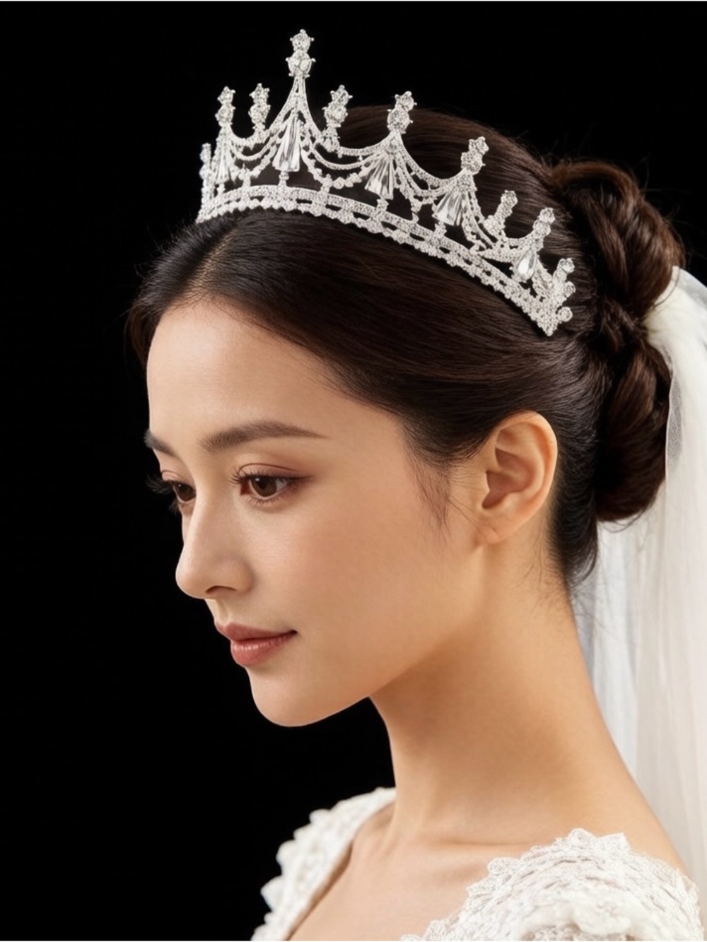 Elegant Silver Bridal Tiara Crown - Wedding Headpiece